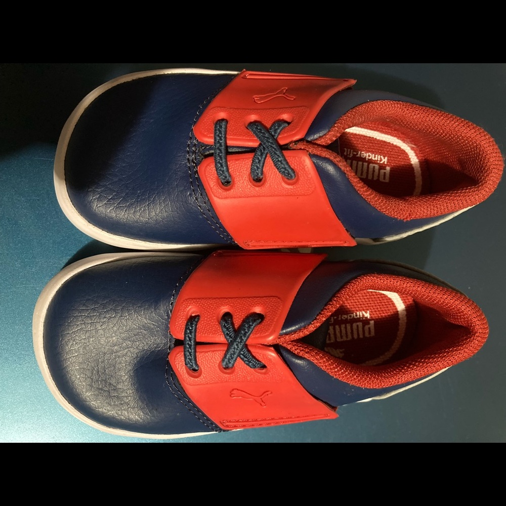 Puma kids shoes size 5